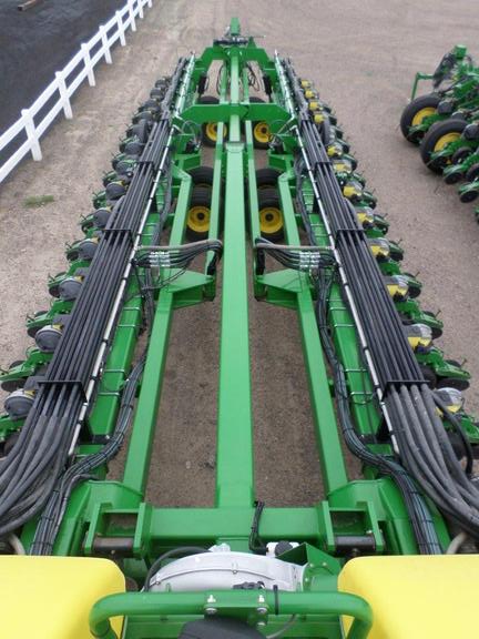 2011 John Deere DB90