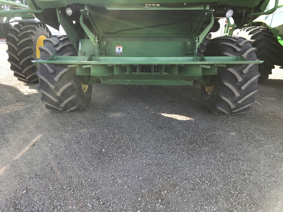 2015 John Deere S670