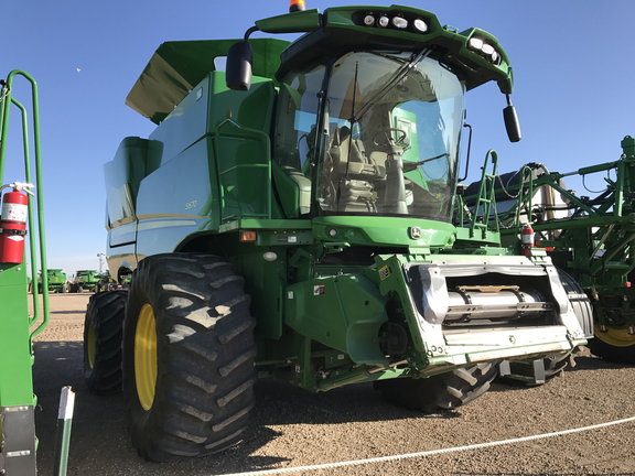 2015 John Deere S670