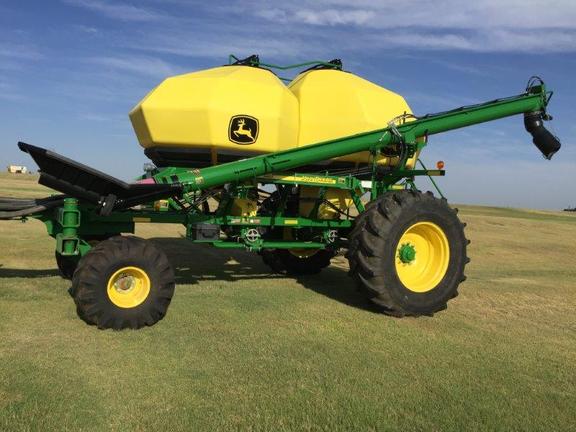 2014 John Deere 1890