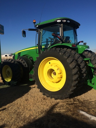 2014 John Deere 8310R