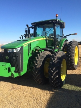 2014 John Deere 8310R