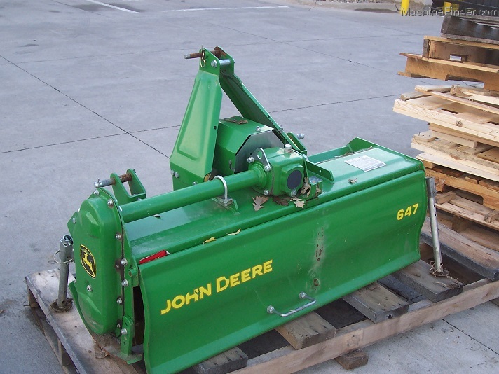 2010 John Deere 647 Tiller for threepointhitch Tractors Compact (1