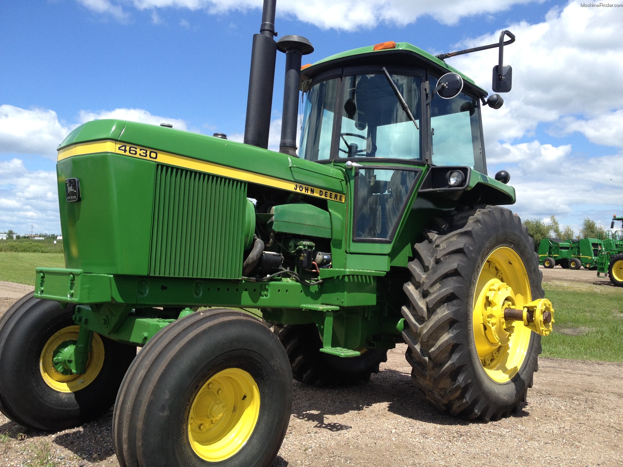 1975-john-deere-4630-tractors-row-crop-100hp-john-deere