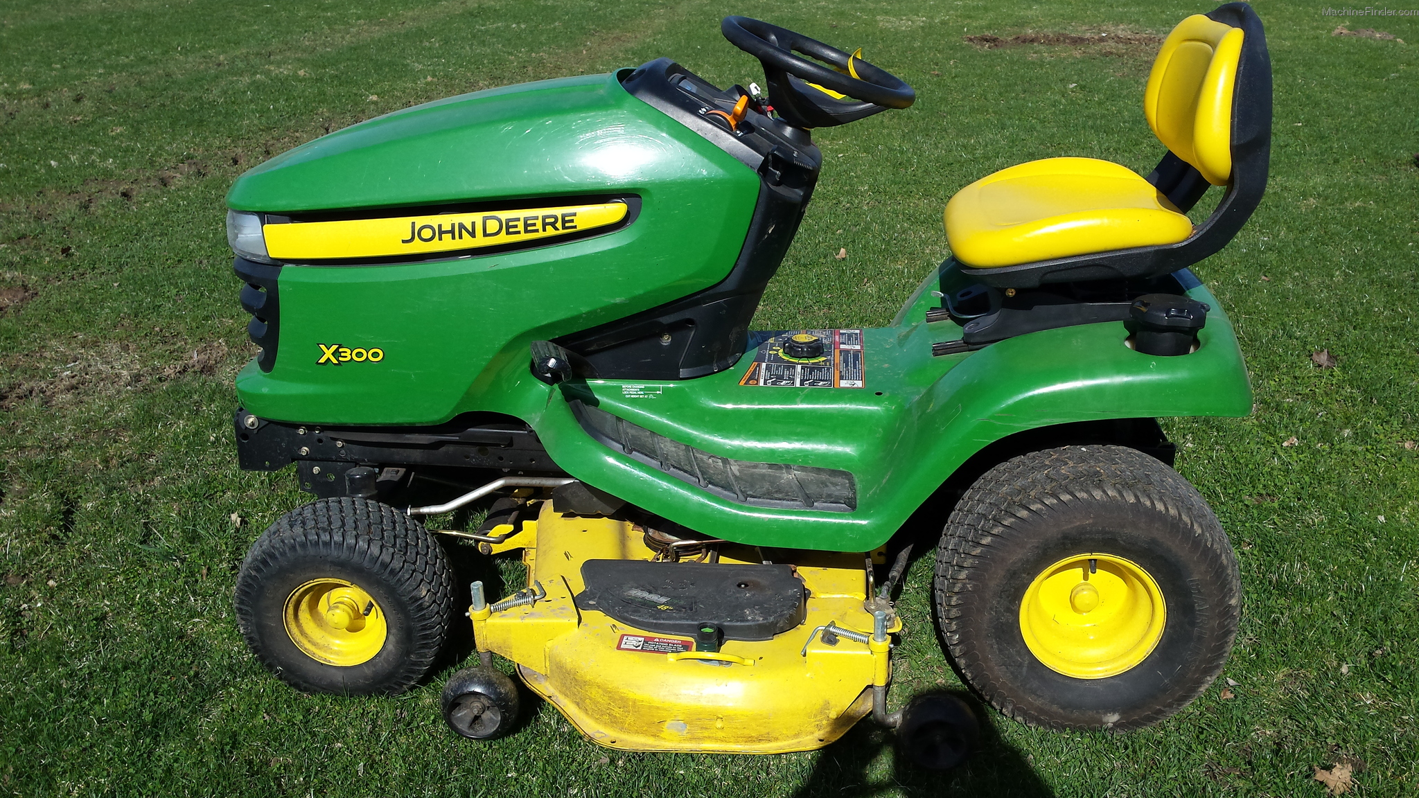 2011 John Deere X300 Lawn And Garden And Commercial Mowing John Deere