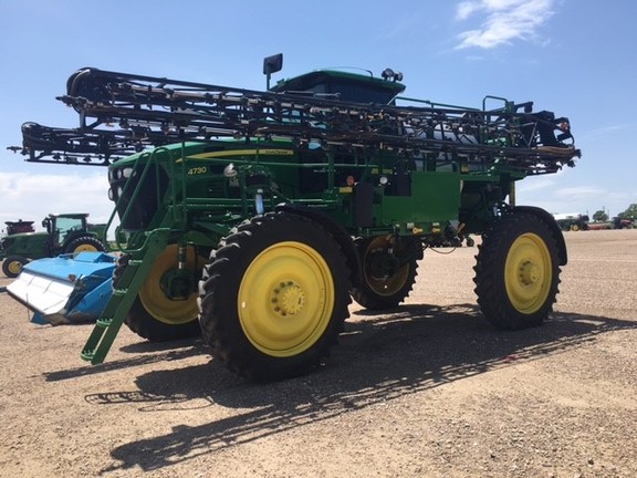 2013 John Deere 4730