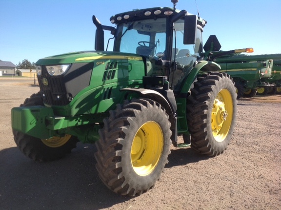 2016 John Deere 6175R