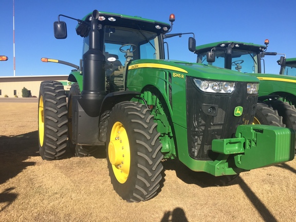 2014 John Deere 8245R