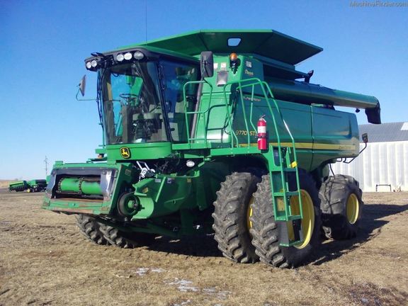 2011 John Deere 9770 Sts Combines John Deere Machinefinder 7215