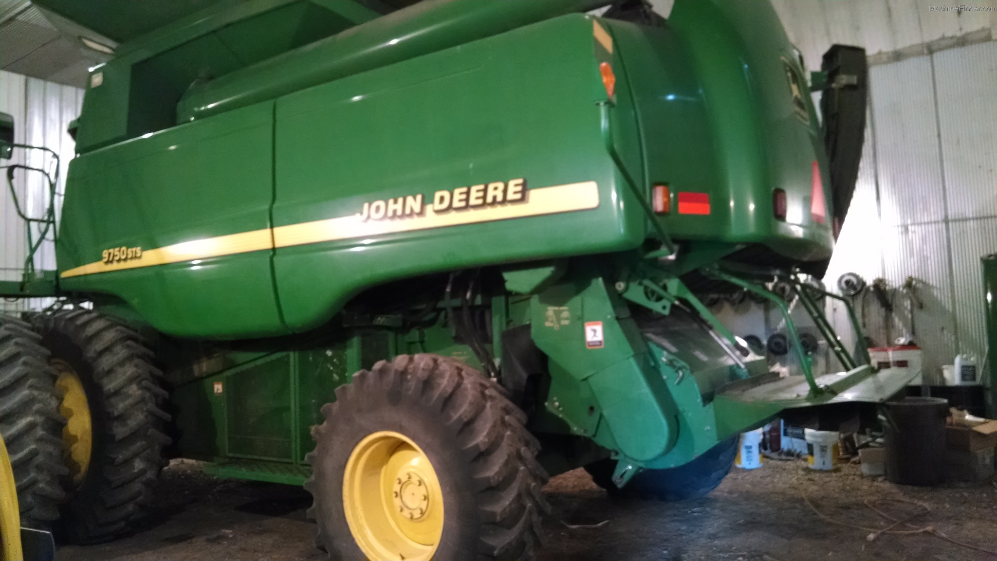 2001 John Deere 9750 Sts Combines John Deere Machinefinder 8964