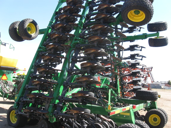 2014 John Deere 1890