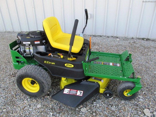 2013 John Deere Z235