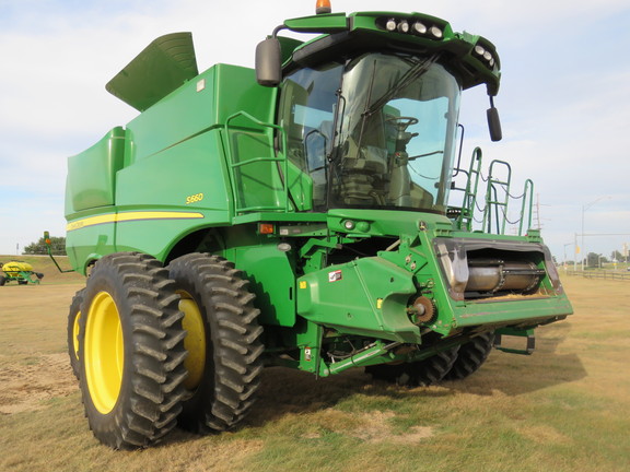 2012 John Deere S660