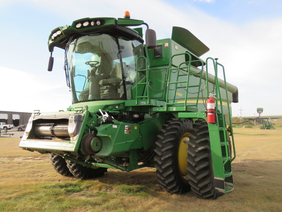 2012 John Deere S660