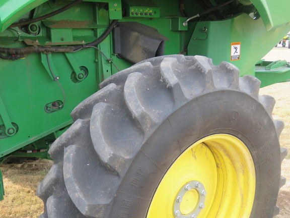 2012 John Deere S660