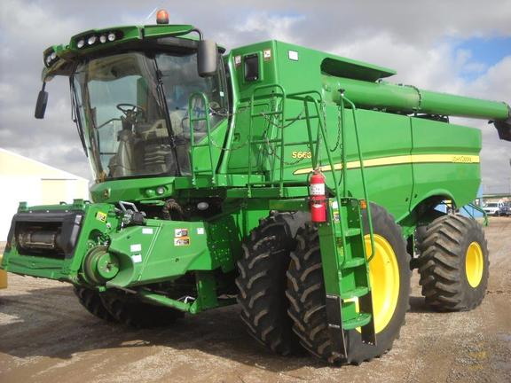 2015 John Deere S660