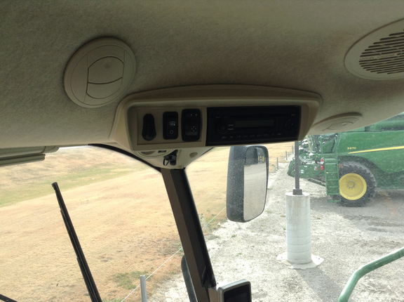 2014 John Deere S670