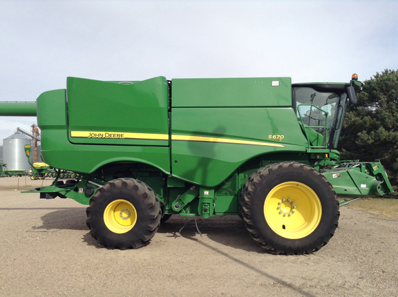 2014 John Deere S670