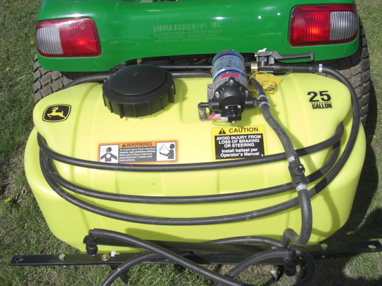 2009 John Deere 25 Gal Sprayer Lawn And Garden And Commercial Mowing John Deere Machinefinder 5479