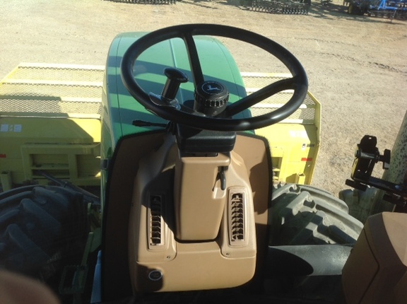 2007 John Deere 9220