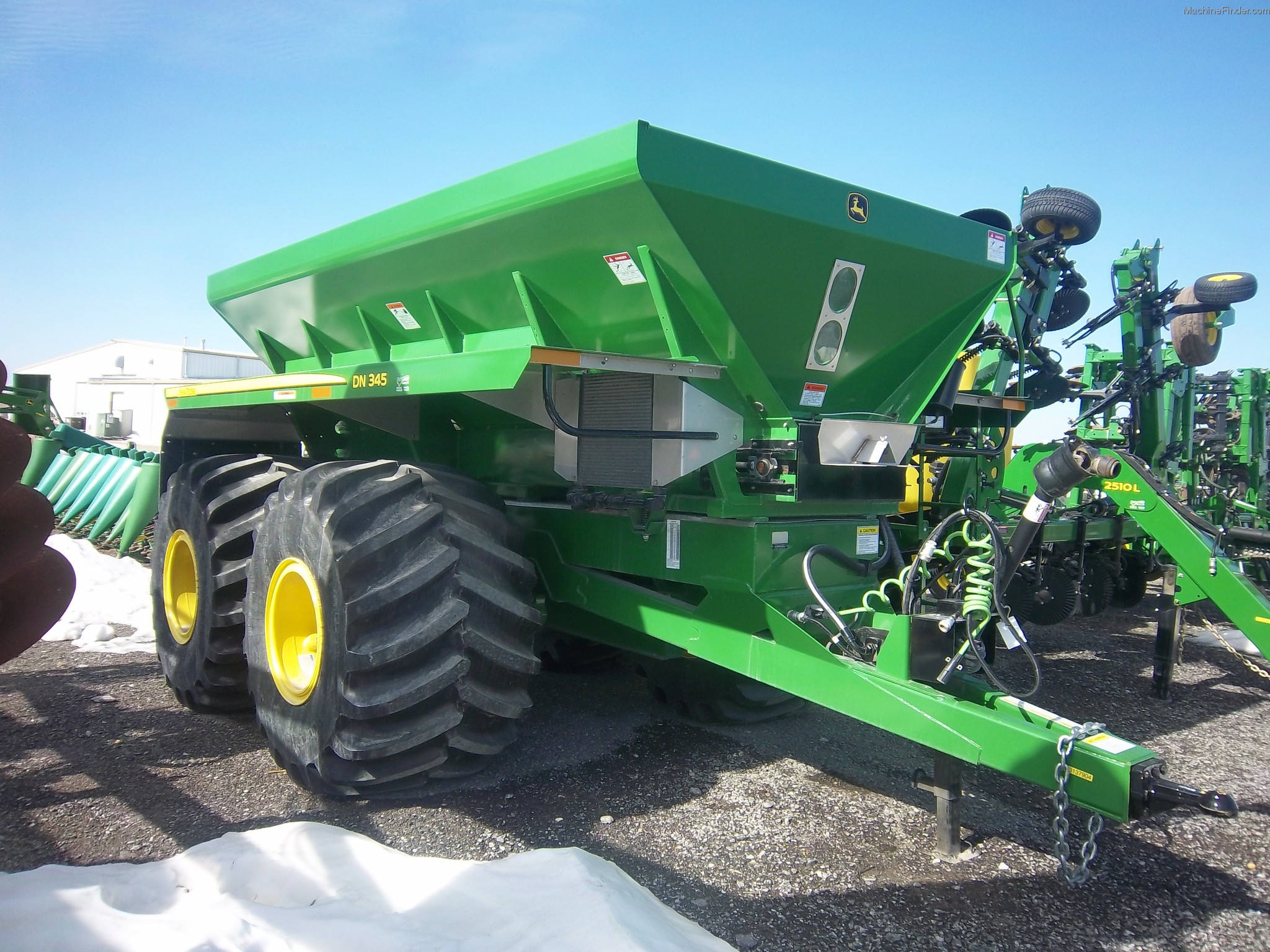 2013 John Deere DN345 Spreaders Fertilizer & Manure John Deere