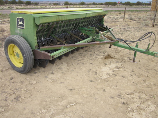 1987-john-deere-8300-planting-seeding-box-drills-john-deere