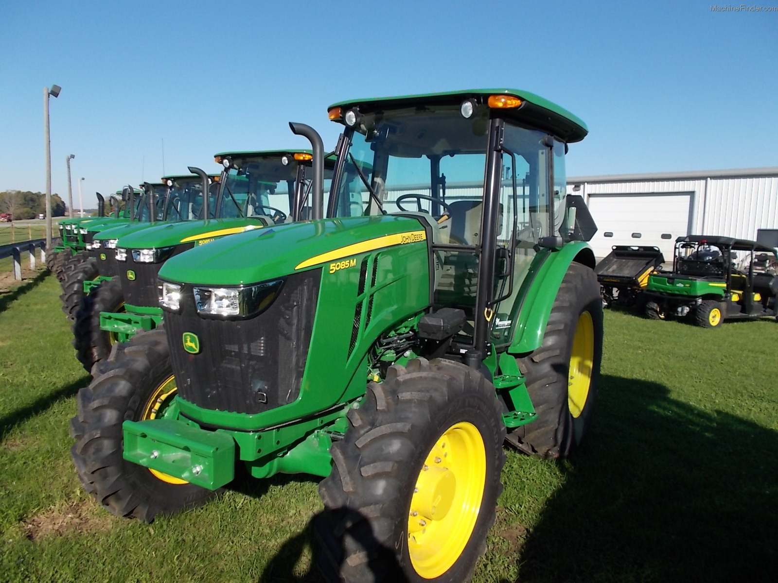 2014 John Deere 5085m Tractors Utility 40 100hp John Deere