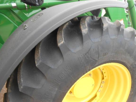 2015 John Deere 6150R