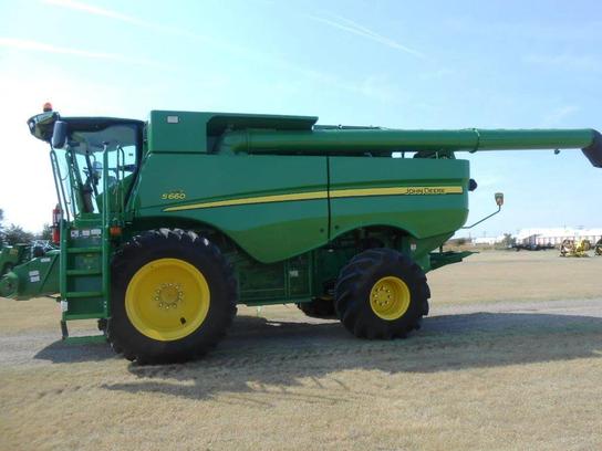 2013 John Deere S660