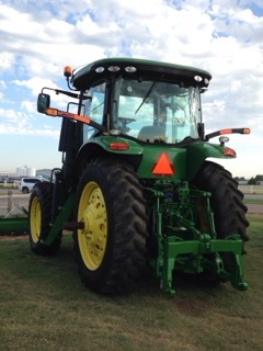 2013 John Deere 7200R