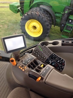 2013 John Deere 7200R