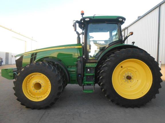 2015 John Deere 8295R