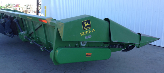 2010 John Deere 1253A