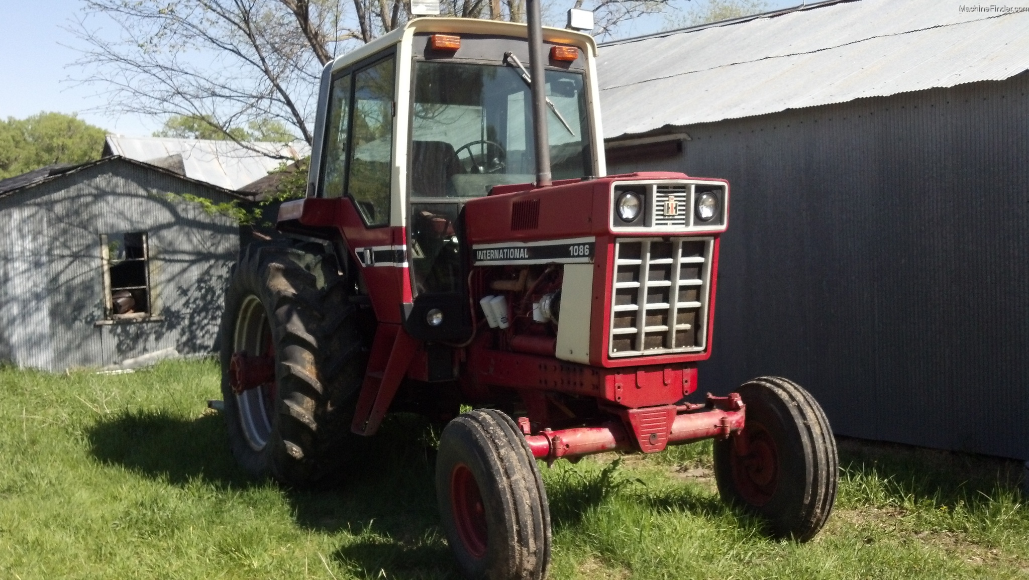 international-harvester-1086-tractors-row-crop-100hp-john-deere