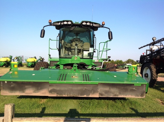 2014 John Deere W235