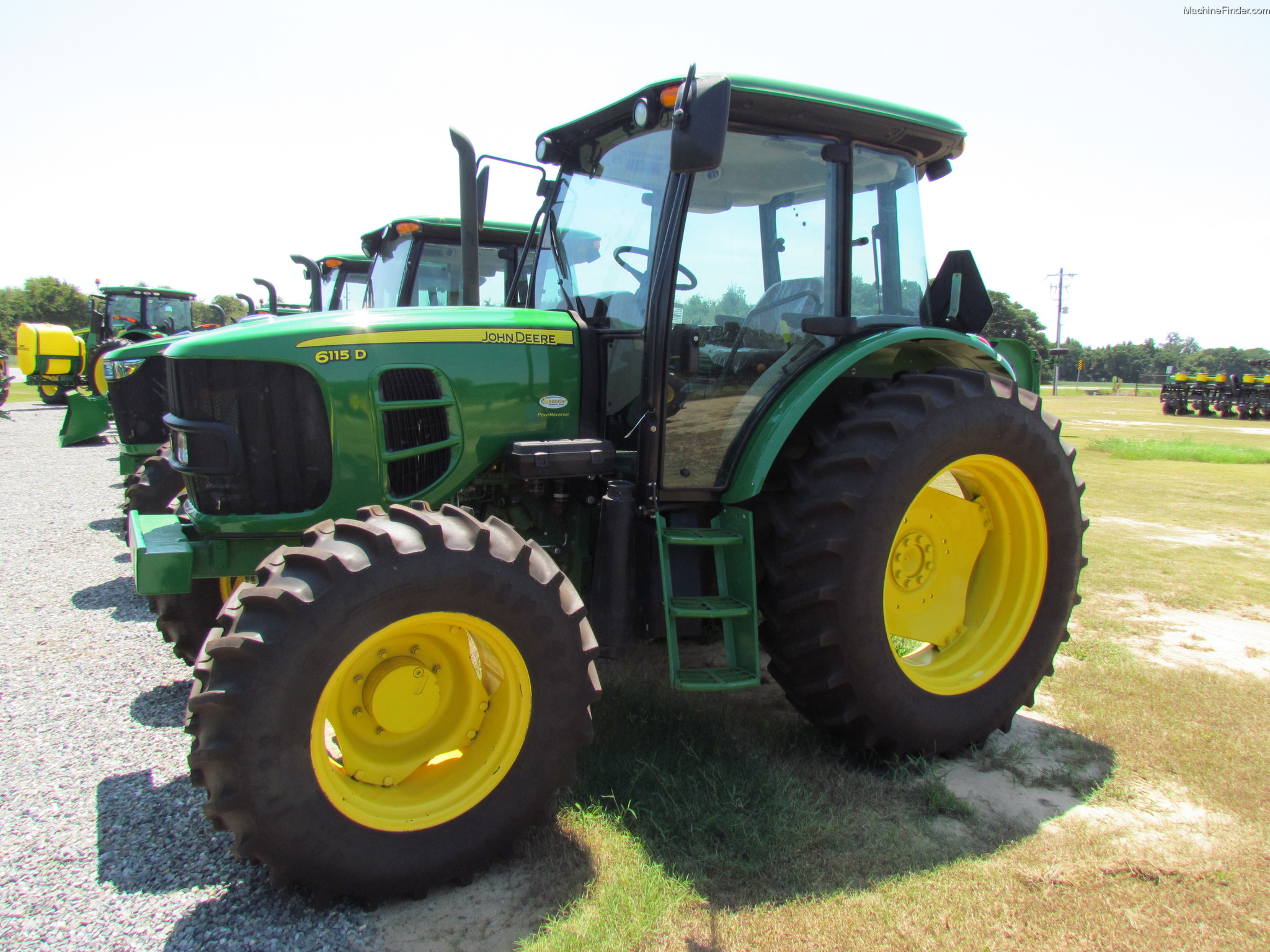 2012-john-deere-6115d-tractors-utility-40-100hp-john-deere