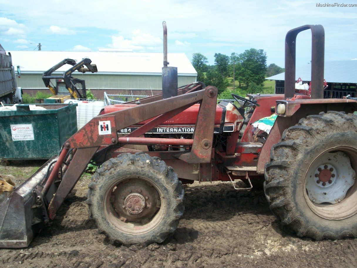 International Harvester 884 Tractors - Utility (40-100hp) - John Deere ...