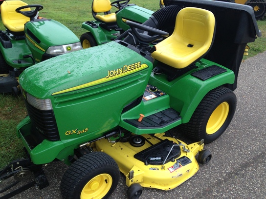 2005 John Deere GX345