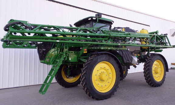 2016 John Deere R4045