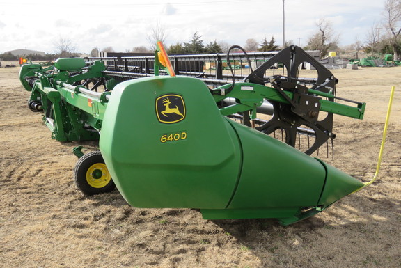 2014 John Deere 640D