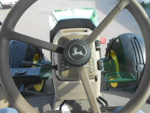 2015 John Deere 7230R