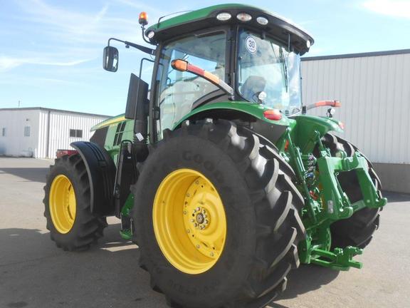 2015 John Deere 7230R