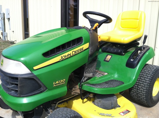 2007 John Deere La120 Lawn And Garden And Commercial Mowing John Deere Machinefinder 8096