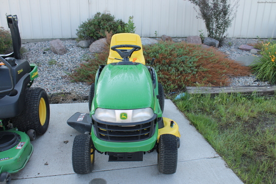 2011 John Deere La125 7809