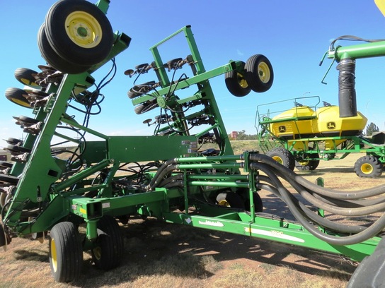 2007 John Deere 1890