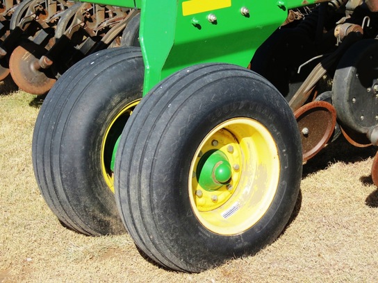 2007 John Deere 1890