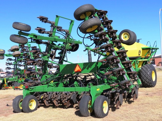 2007 John Deere 1890