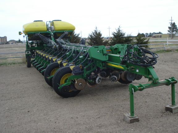 2010 John Deere 1770NT CCS