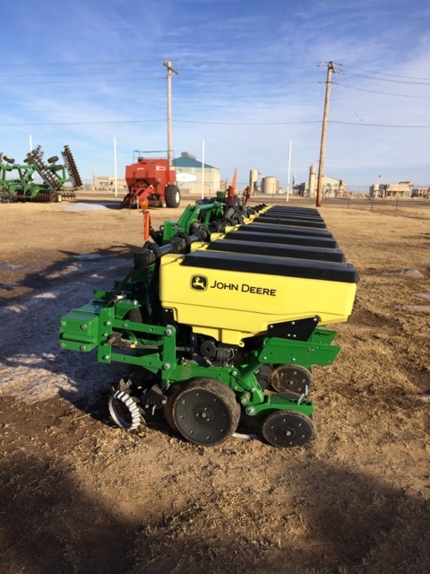 2015 John Deere 1725