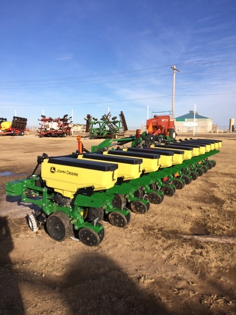 2015 John Deere 1725